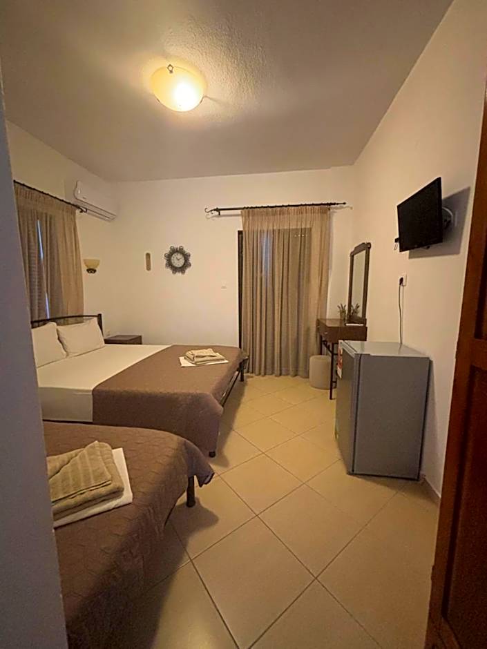 Hotel Avra