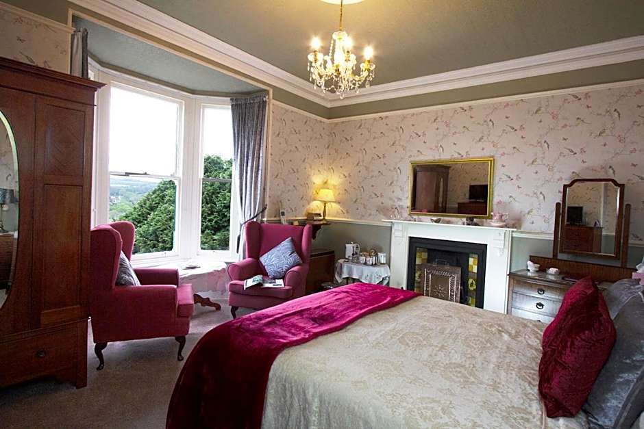 Photo 1 of 4 of Deluxe Family Suite