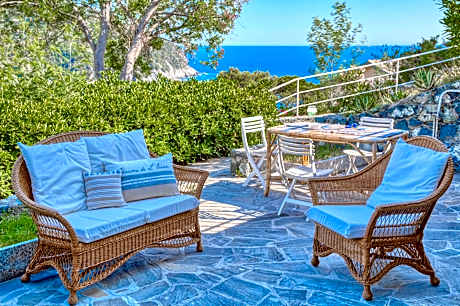 GIARDINO SUL MARE House - Levanto Sea View