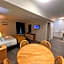 Armstrong Inn