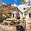 Chabela's Hostel
