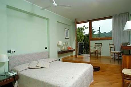 Double or Twin Room - Disability Access