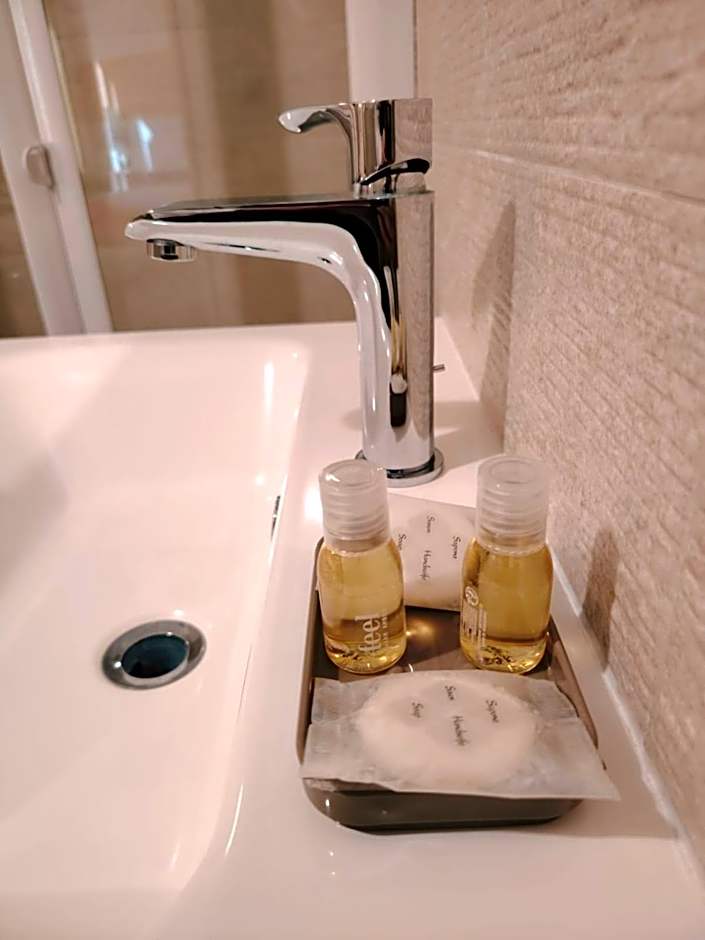 L&B bed and breakfast