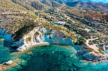 ISA-Ecovillage with swimming-pool in Teulada surrounded by greenery just 400 meters from the sea