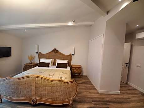 Double Room with Spa Bath