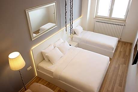 Triple Room with Private Bathroom