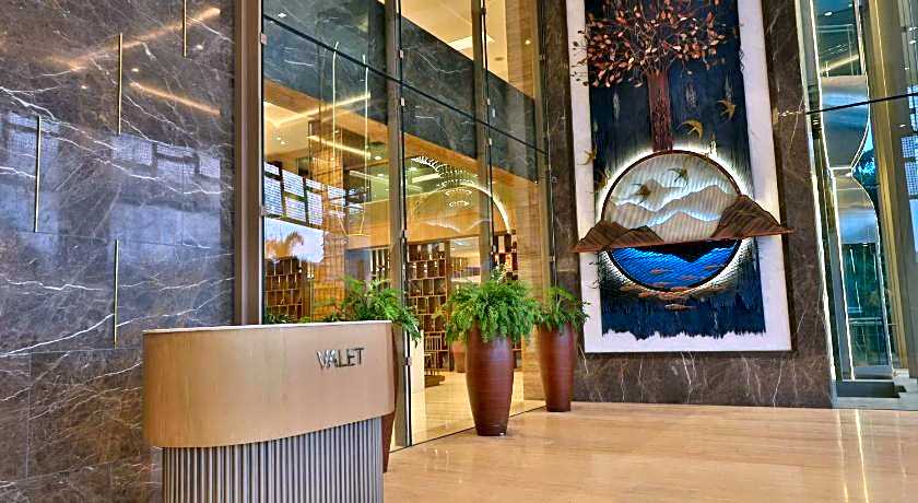 Express Inn The Business Luxury Hotel