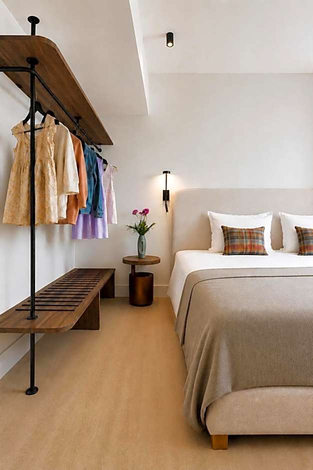 Legacy Gastro Suites