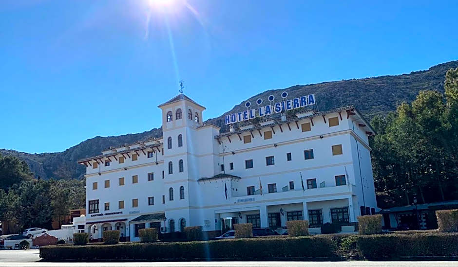 Photo 1 of 35 of La Sierra