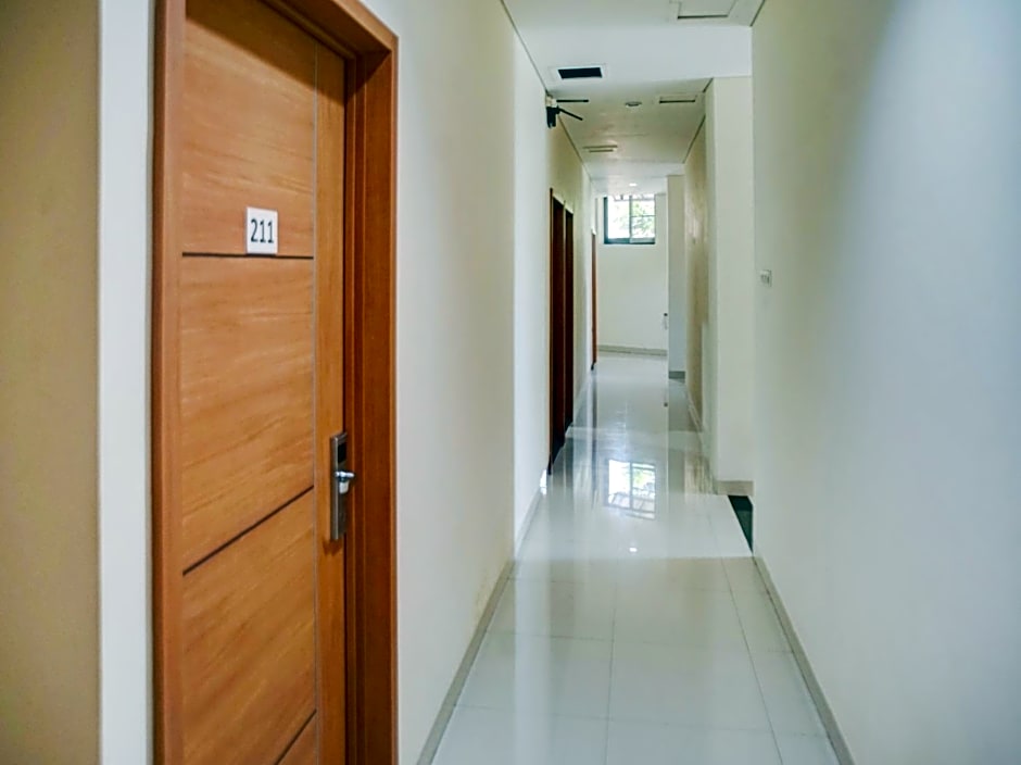 OYO 90394 Guest House Sentosa