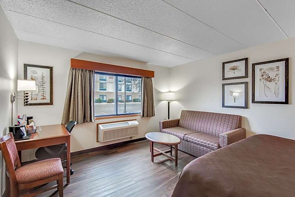 AmericInn by Wyndham Coon Rapids