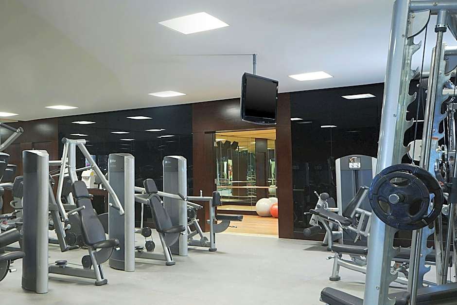 Le Meridien Pyramids Hotel & Spa