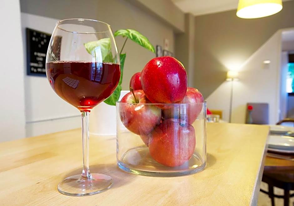 Live in Athens, PSYRRI Meet Me Here Apartments