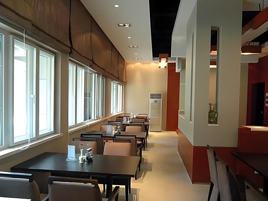 Jinjiang Inn Jiaxing Train Station