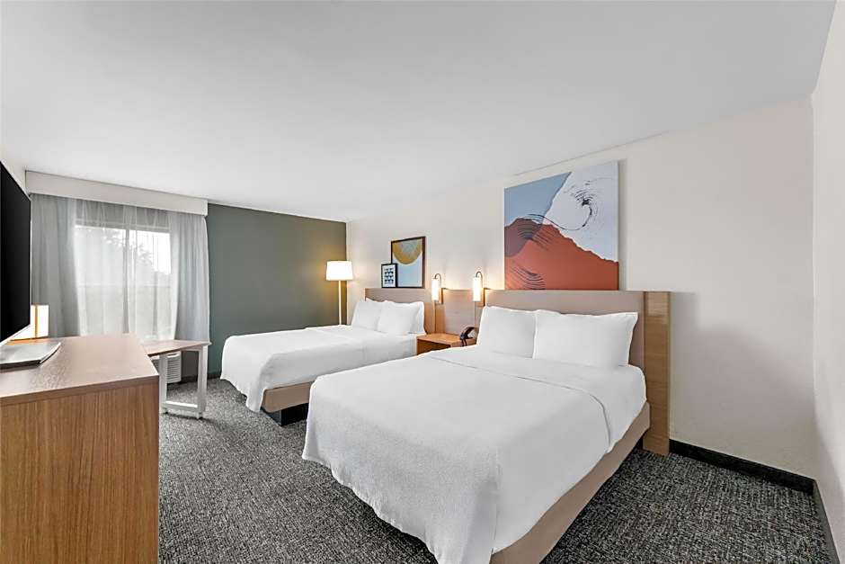 Photo 1 of 4 of 2 Queen Beds, Mobility Accessible, Roll in Shower