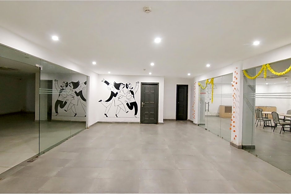 FabHotel Infinity Stays