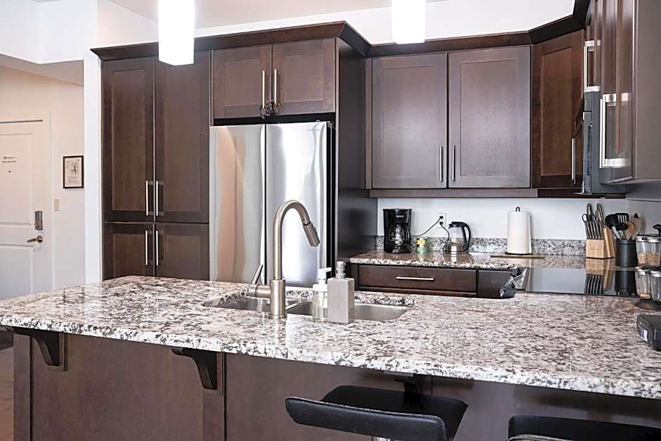 Selkirk Snug by Revelstoke Vacations