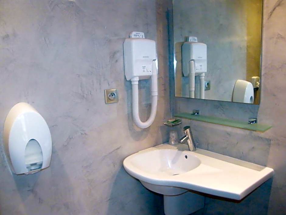 CIT'HOTEL Saint-Pierre