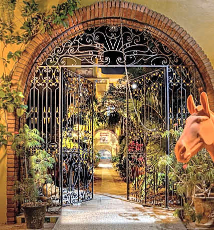 Suites La Hacienda