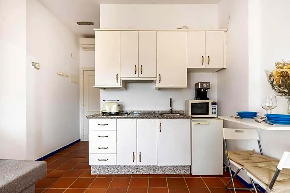 GINVA - Apartahotel El Rocio-Doñana