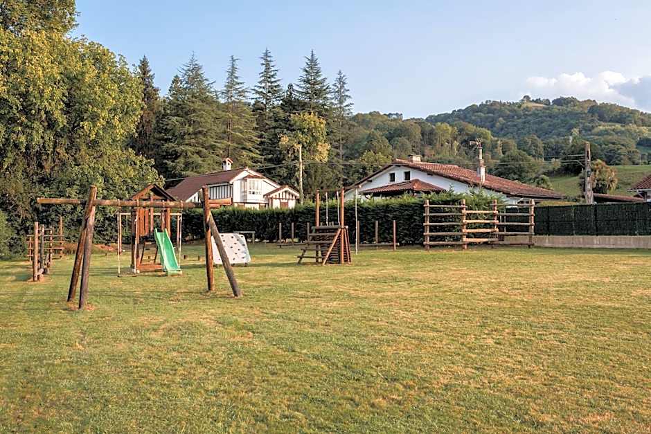 Hotel Baztan