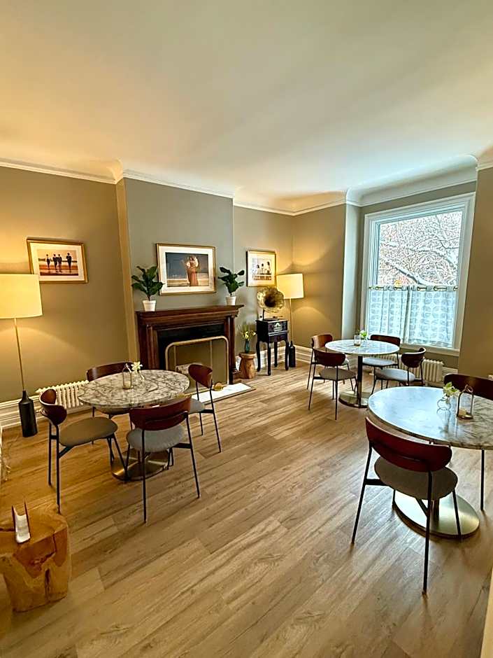 The Century House Bed and Breakfast Ottawa