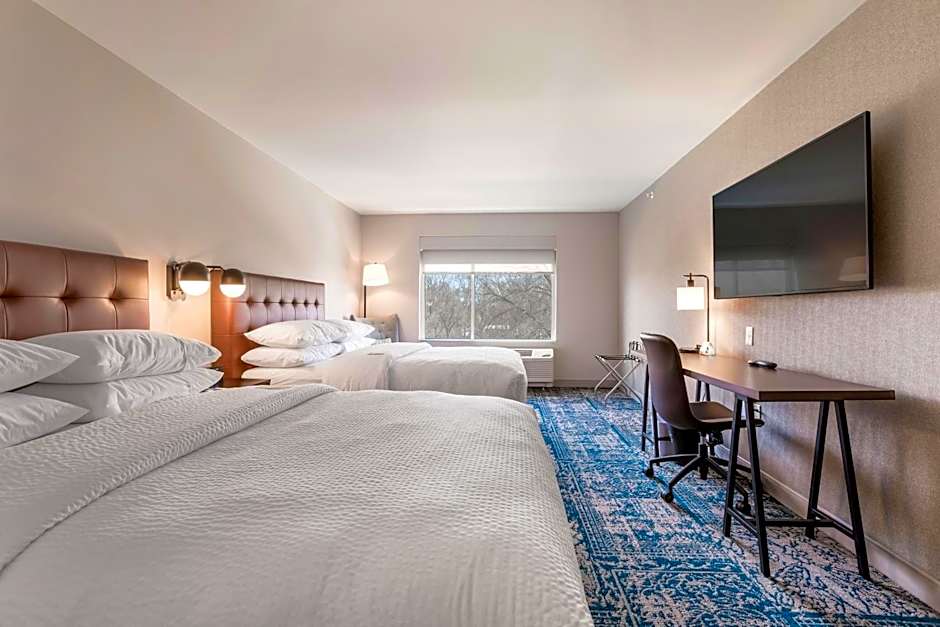 Four Points by Sheraton Elkhart