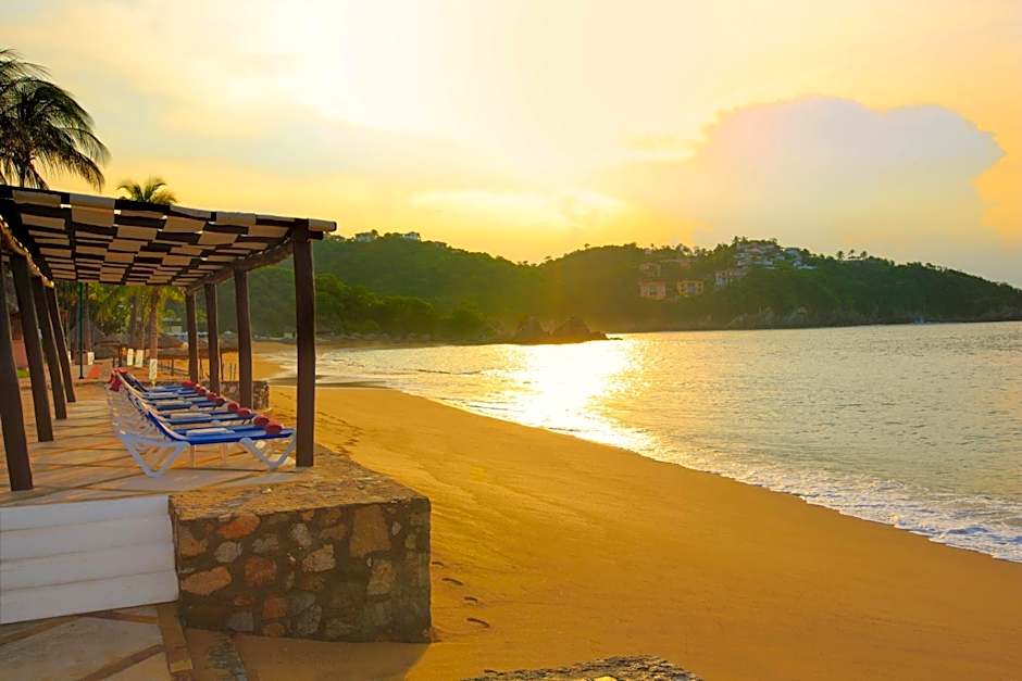 Barcelo Huatulco - All Inclusive