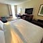 Best Western Rochelle Inn & Suites near DeKalb