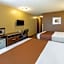 Microtel Inn & Suites by Wyndham Timmins