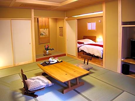 Deluxe Japanese Western Style Room with Hot Spring Bath