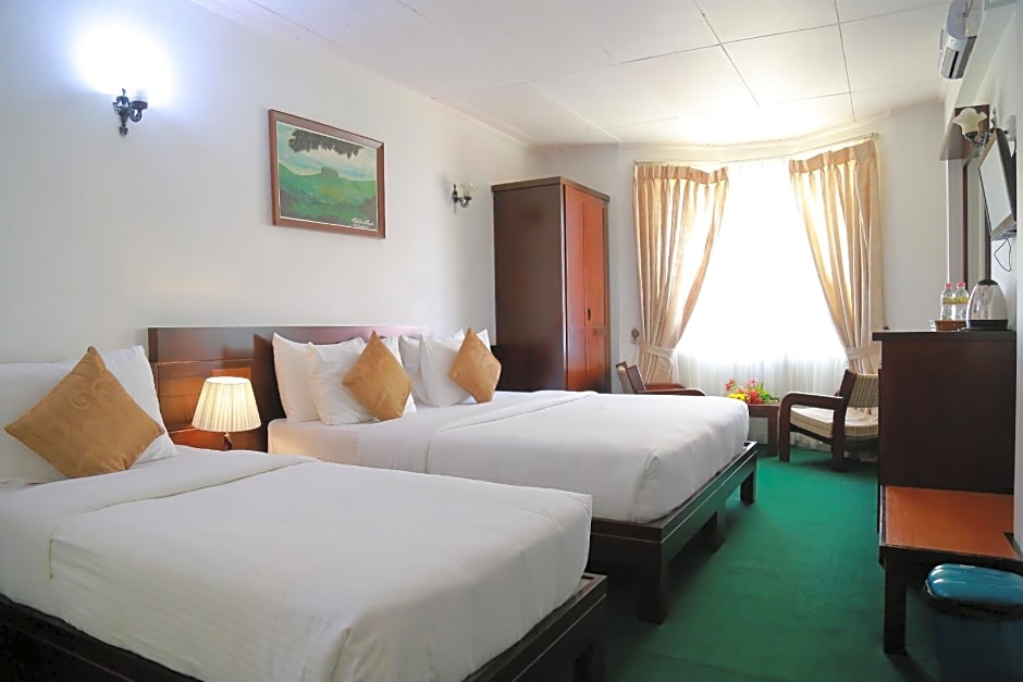 The Rock Hotel