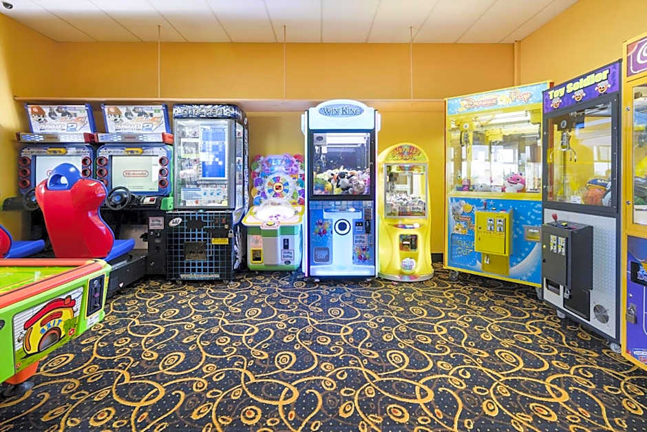 Top of the Town Hotel Motel