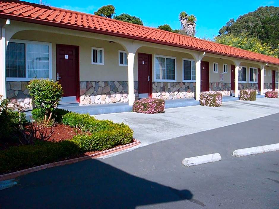 Travelers Inn