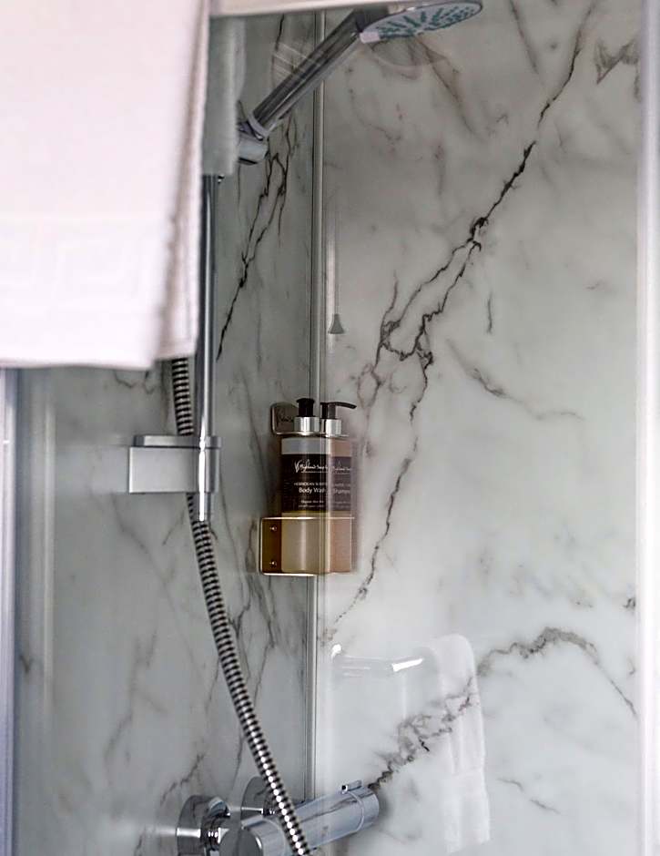 Bojangles Guest House