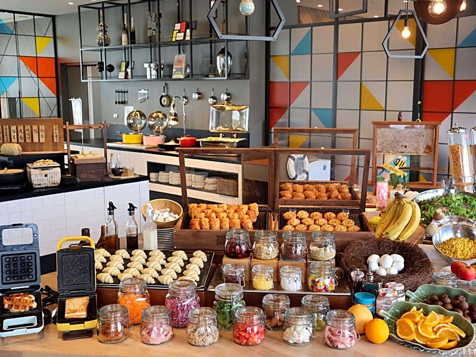 Ibis Styles Tokyo Bay