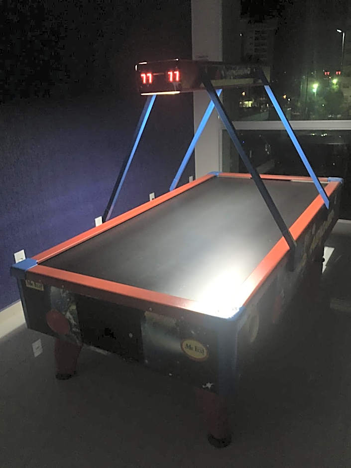 Hotel Golden Dolphin com café da manhã! Piscinas 24h