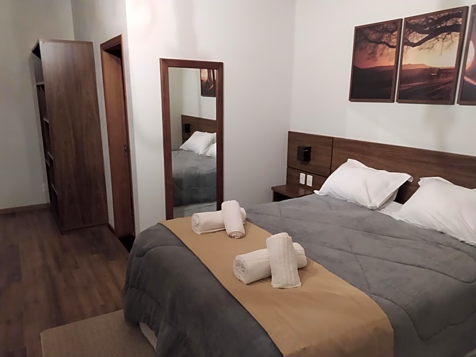 Pousada Alto dos Pinheiros
