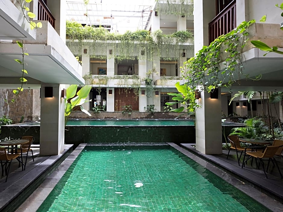 Ubud Village Hotel