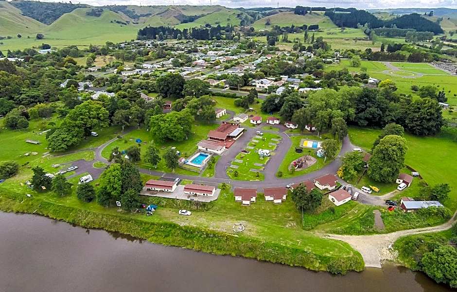 Whanganui River Top 10 Holiday Park
