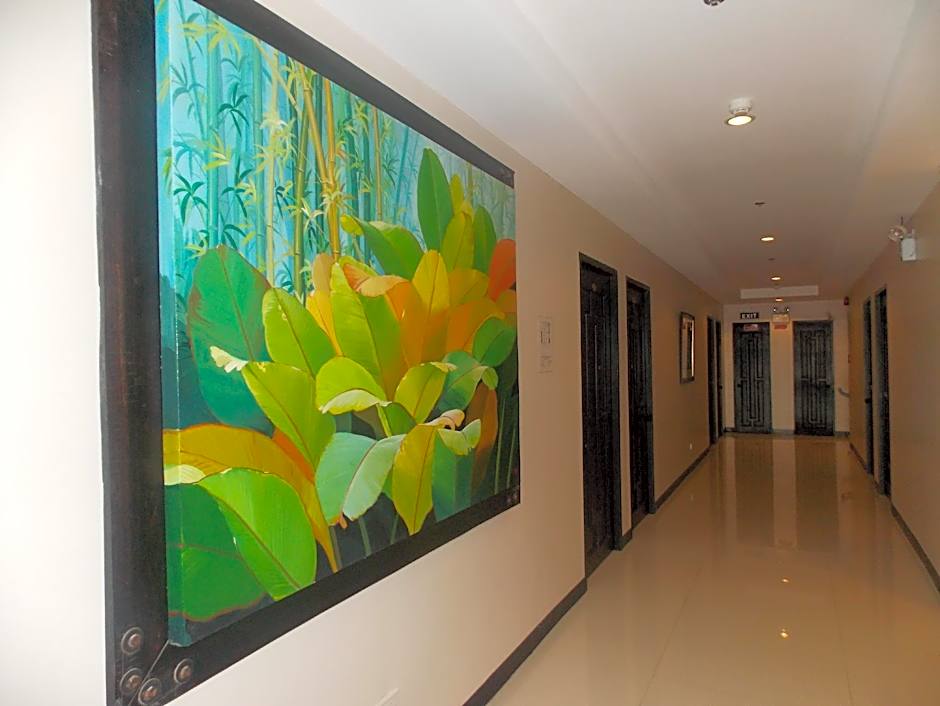 Main Hotel And Suites