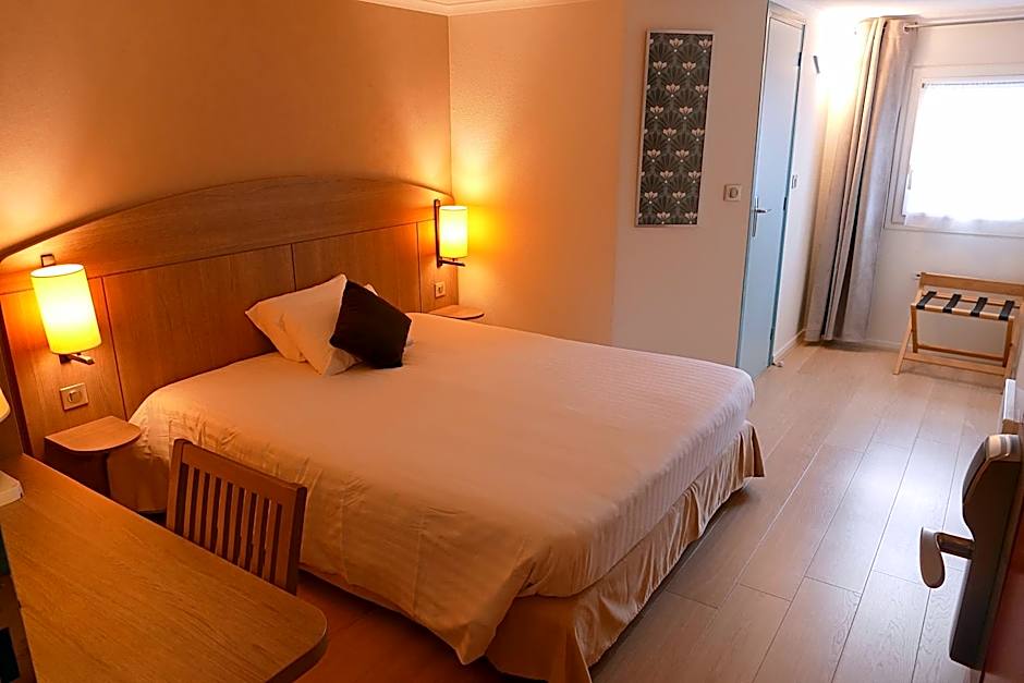The Originals City, Hotel Le Gayant, Douai (Inter-Hotel)