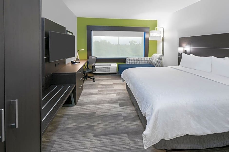 Holiday Inn Express & Suites Bryan - College Station, an IHG Hotel