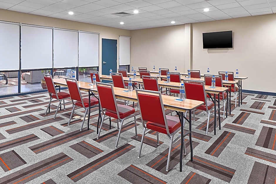 Four Points by Sheraton Oklahoma City Airport
