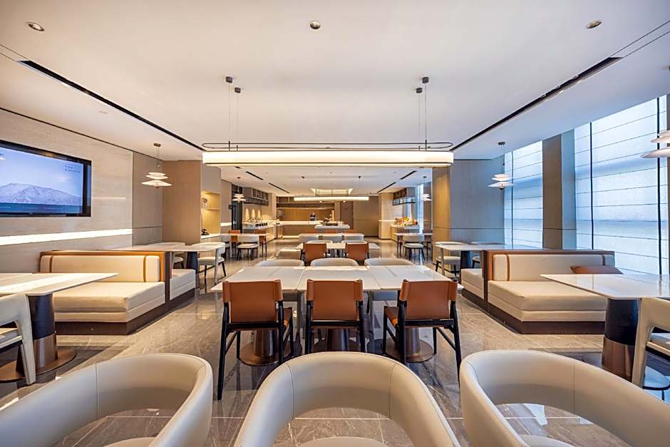 Atour Hotel Urumqi High-speed Railway Station Xiaolvgu Park