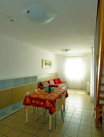 Superior Two-Bedroom Apartment (7 Adults)