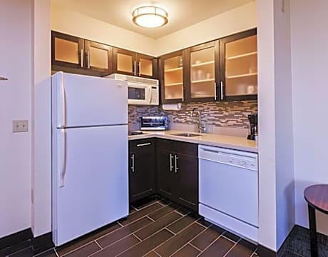 One-Bedroom Double Suite