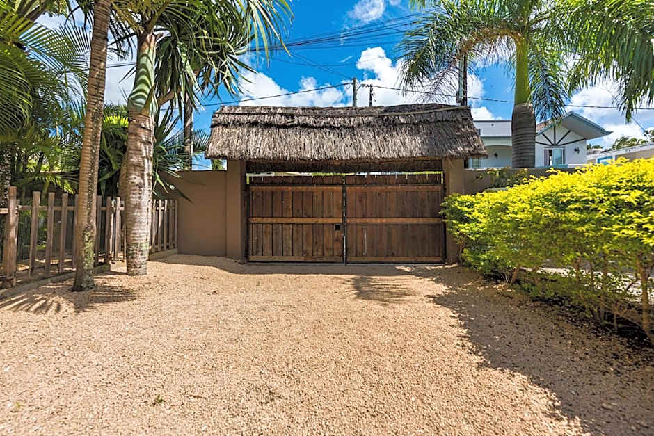 Kisana Residence - Studio with spacious balcony shared pool garden