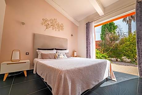 Standard Quadruple Suite