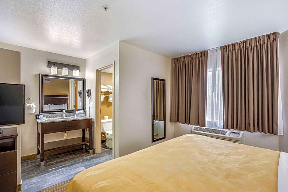 Quality Inn & Suites Meridian - West Boise